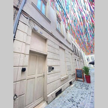 Au Coeur De La Cite Medievale Daire Laon Dış mekan fotoğraf